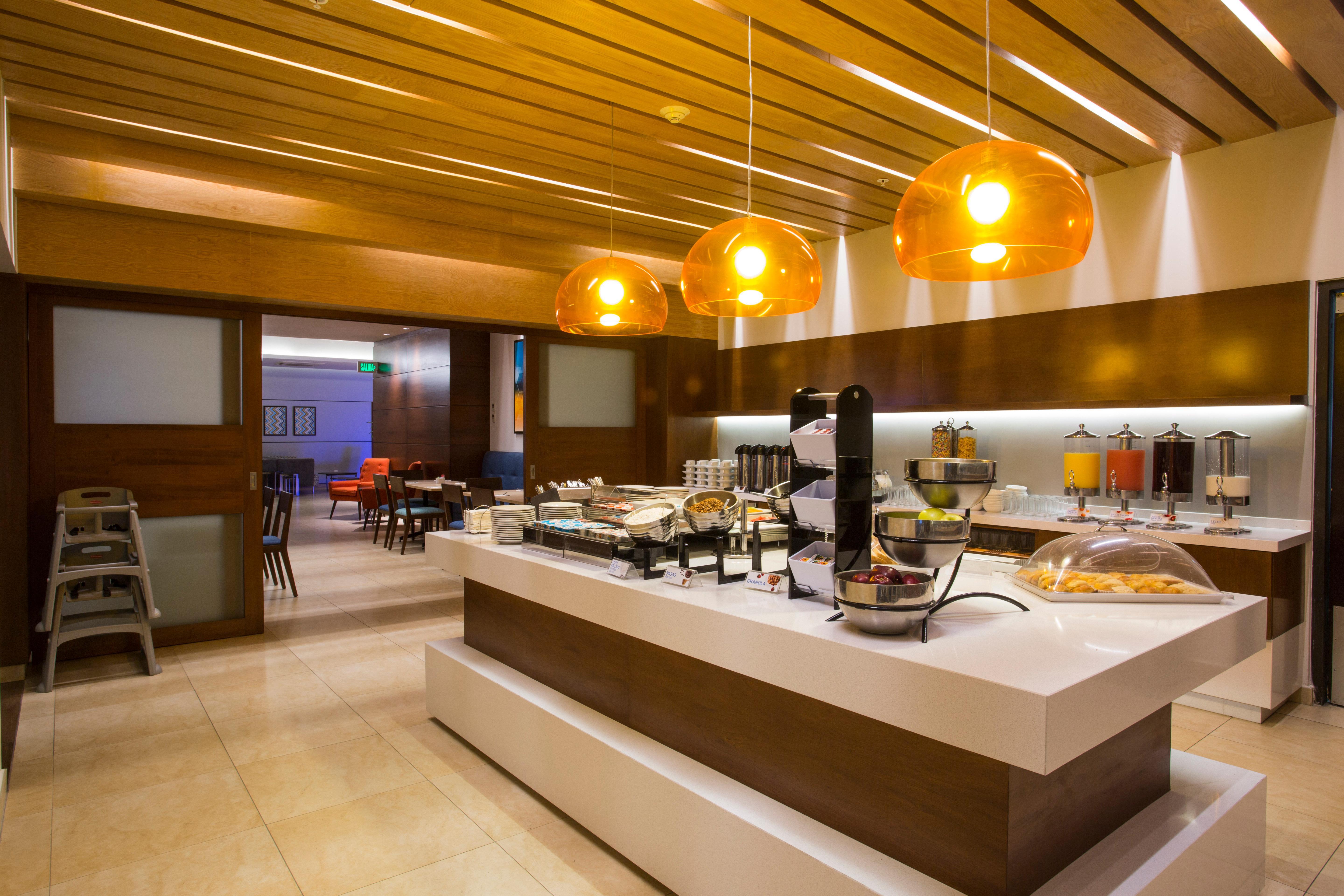 Holiday Inn Express Merida By Ihg Exterior photo